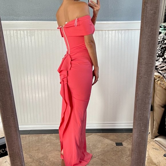 Nicole Bakti Pink Off-Shoulder Midi Dress - Picture 3 of 6